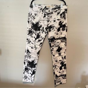 Men’s skinning jeans